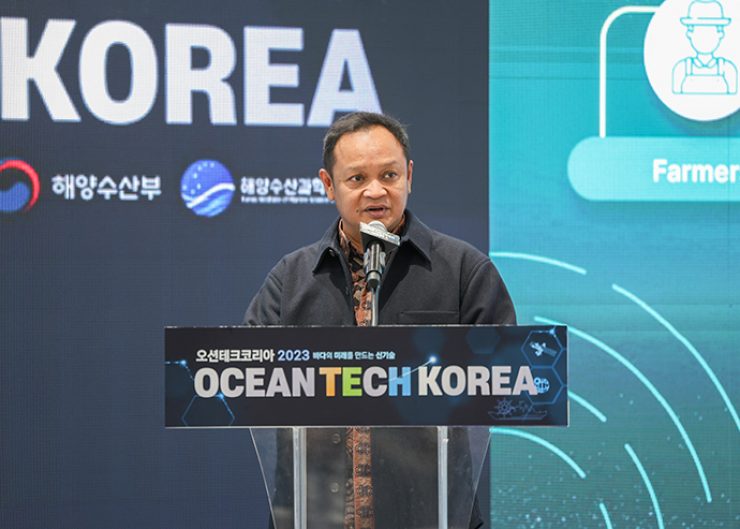 Muhammad Chairil e-Fishery, Pte. Ltd. VP of Public Affairs